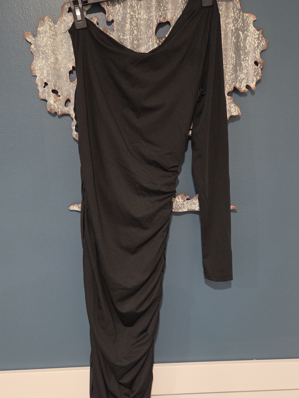One-Shoulder Ruched Black Dress